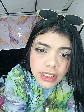 luxuryluna online show from 05/24/26, 12:10