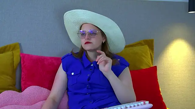 AlexaAvery online show from 06/20/26, 06:40