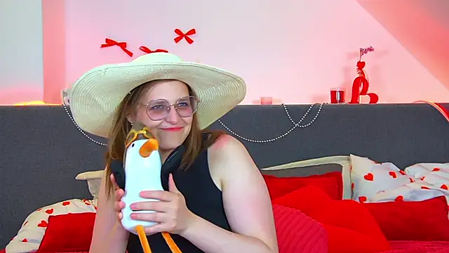 AlexaAvery online show from 06/21/26, 06:57