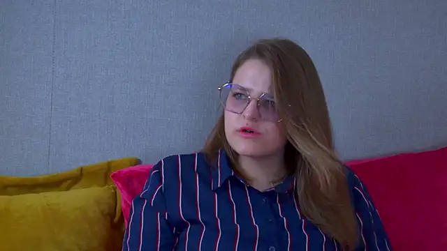 AlexaAvery online show from 07/11/26, 06:35