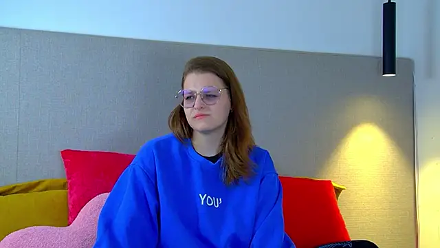 AlexaAvery online show from 06/14/26, 06:14