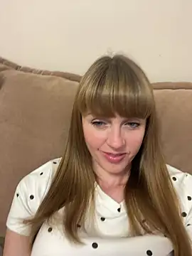 Snapshot of Kamilochka29511 chatting on 07/03/26, 12:33 Kamilochka29511 online show from 07/03/26, 12:33