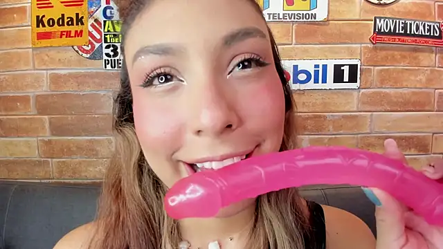 foxy antonela online show from 07/15/26, 02:40