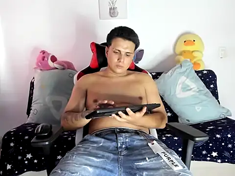 alexerdiego online show from 06/18/26, 08:03