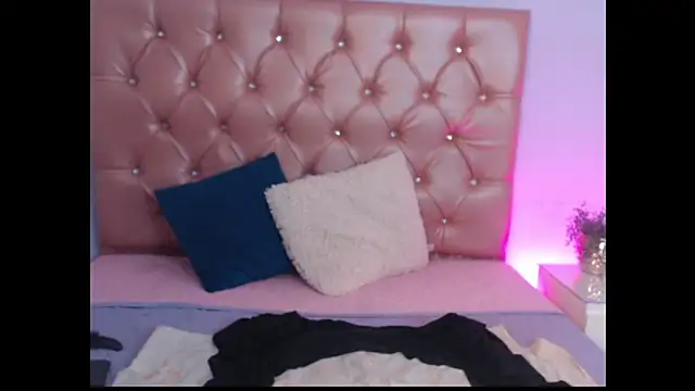 Shedevilboobs69 online show from 05/19/26, 09:11