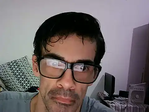 Snapshot of Londrinense-Pr chatting on 06/23/26, 05:16 Londrinense-Pr online show from 06/23/26, 05:16