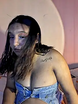 Snapshot of Dakota_skyyy chatting on 05/25/26, 10:19 Dakota skyyy online show from 05/25/26, 10:19