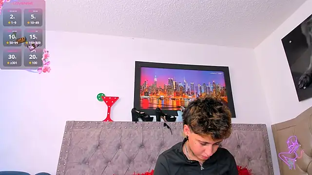 Taylor Rossy online show from 05/20/26, 07:33