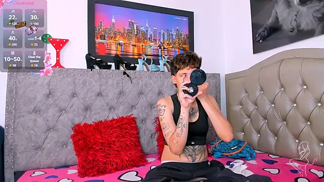Taylor Rossy online show from 05/19/26, 07:32