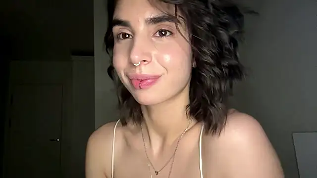 Snapshot of JessiaRuezga chatting on 05/31/26, 06:09 JessiaRuezga online show from 05/31/26, 06:09