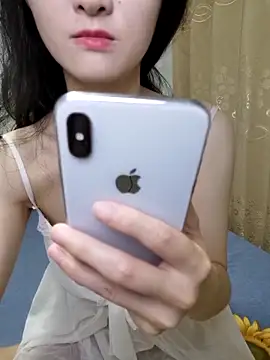 YO-yo-01 online show from 05/25/26, 11:53
