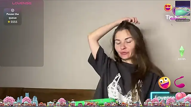Sofiamill  online show from 05/15/26, 07:34