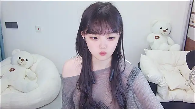 Snapshot of Evil-Bunny007 chatting on 05/26/26, 12:58 Evil-Bunny007 online show from 05/26/26, 12:58