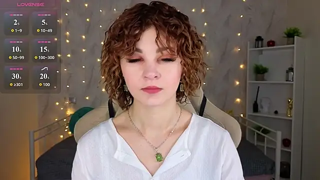 Kira  Fluffy online show from 07/11/26, 05:41