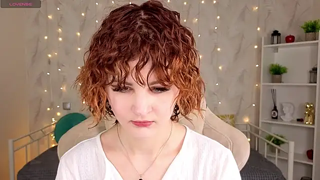 Kira  Fluffy online show from 06/20/26, 12:04