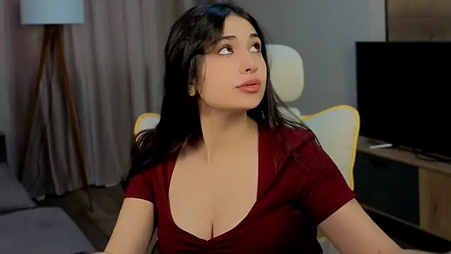 Snapshot of honeylanaa chatting on 06/20/26, 04:17 honeylanaa online show from 06/20/26, 04:17