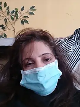 Snapshot of tanya2610 chatting on 05/15/26, 08:23 tanya2610 online show from 05/15/26, 08:23