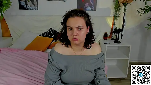 Mary F0x online show from 06/14/26, 07:31