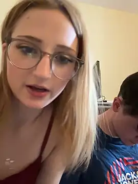 LauraundSteve  online show from 05/20/26, 02:36
