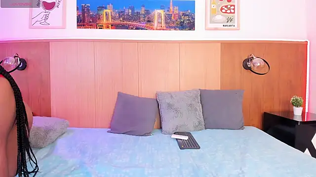 Anniie Fox  online show from 05/29/26, 12:33