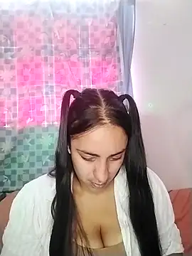 Pamela sa online show from 05/20/26, 04:26