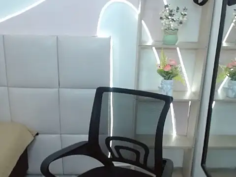 ivytemptation online show from 07/04/26, 03:02