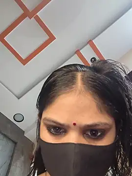 kaira noty online show from 05/31/26, 03:12