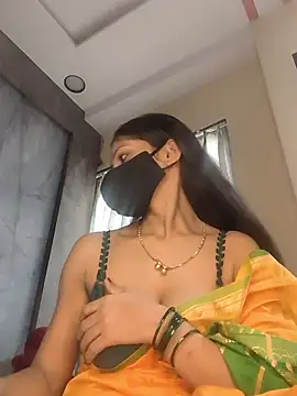 kaira noty online show from 06/08/26, 03:18