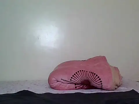 petite hottie online show from 05/22/26, 08:40