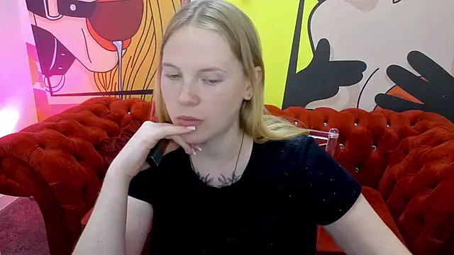 Snapshot of NikkyReyyy chatting on 07/08/26, 05:52 NikkyReyyy online show from 07/08/26, 05:52