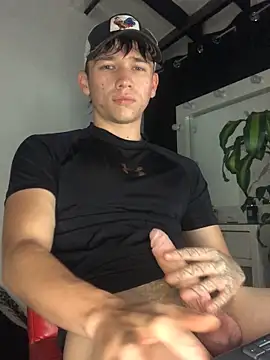 Salvatore angelo online show from 05/31/26, 06:41