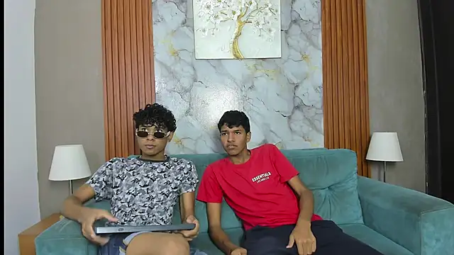 THREE BLACK online show from 05/28/26, 07:31