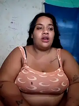 Snapshot of sexy-latina24u chatting on 07/18/26, 07:00 sexy-latina24u online show from 07/18/26, 07:00