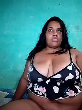 Snapshot of sexy-latina24u chatting on 05/14/26, 07:55 sexy-latina24u online show from 05/14/26, 07:55