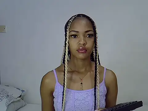 Snapshot of Afriona chatting on 07/17/26, 07:05 Afriona online show from 07/17/26, 07:05