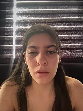 Stefany LS online show from 06/03/26, 02:33
