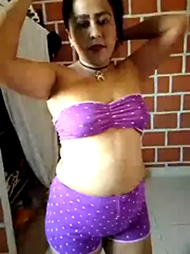 Snapshot of Scarlet_01_ chatting on 07/06/26, 05:59 Scarlet 01 online show from 07/06/26, 05:59