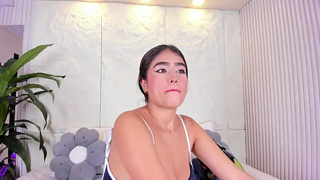 Dulce Vict online show from 05/30/26, 04:08