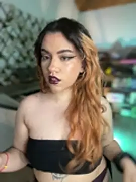 NikkiNix online show from 05/28/26, 01:06
