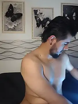 Snapshot of Ryan_evannss_ chatting on 06/10/26, 12:28 Ryan evannss online show from 06/10/26, 12:28
