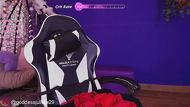 GoddessJulieta  online show from 07/07/26, 08:12