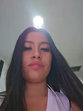 Luisa Madrid online show from 05/24/26, 11:43