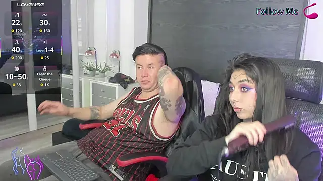 Snapshot of inkedsinners_ chatting on 06/04/26, 03:38 inkedsinners online show from 06/04/26, 03:38