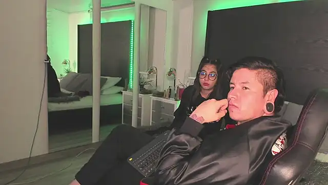 inkedsinners  online show from 05/18/26, 10:42