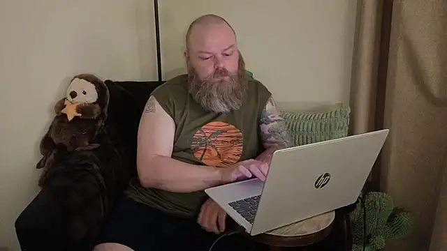 Snapshot of TeddyBearBrian chatting on 05/16/26, 03:05 TeddyBearBrian online show from 05/16/26, 03:05