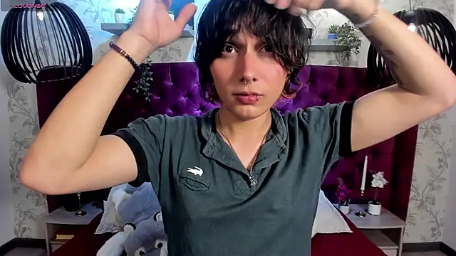 Brunodeluca  online show from 06/18/26, 08:25
