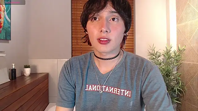 Brunodeluca  online show from 05/31/26, 07:47
