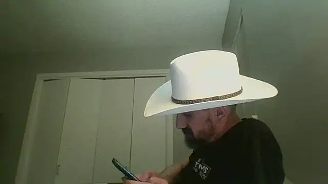 old Domino online show from 05/31/26, 05:57