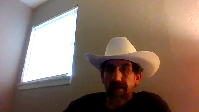 Snapshot of old_Domino chatting on 05/21/26, 09:34 old Domino online show from 05/21/26, 09:34