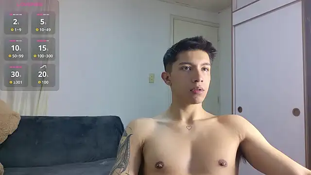 Snapshot of Thesaint_xxx chatting on 07/10/26, 06:13 Thesaint xxx online show from 07/10/26, 06:13